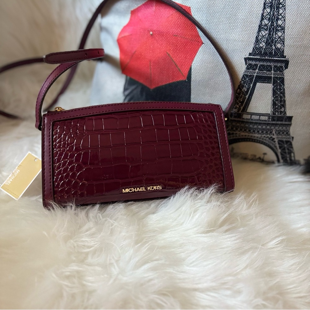 Michael Kors Deep Red Croc-Embossed Bag - Picture 2 of 8